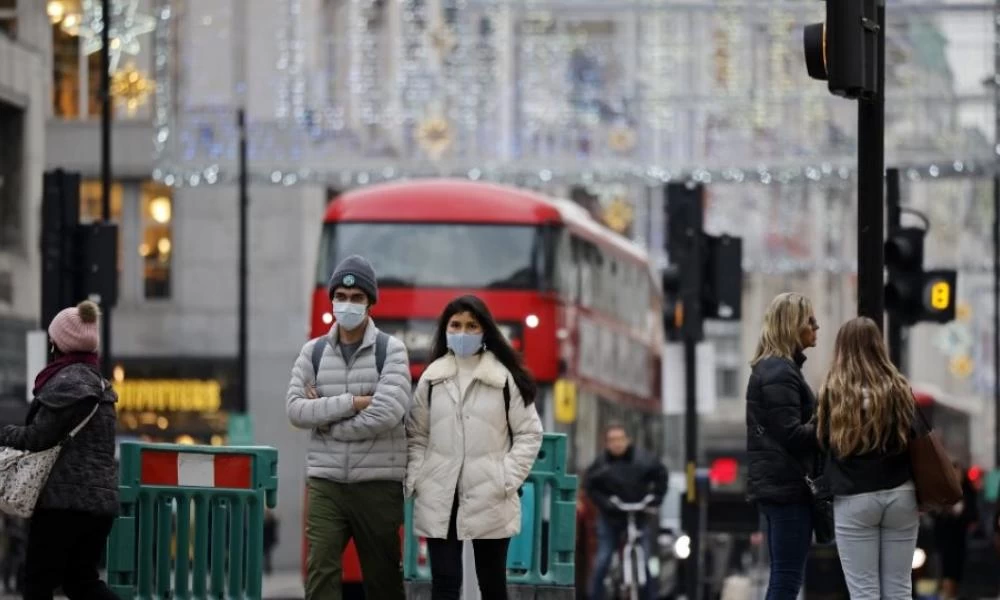 Βρετανία: Ποιο είναι το πείραμα για την αποφυγή της καραντίνας
